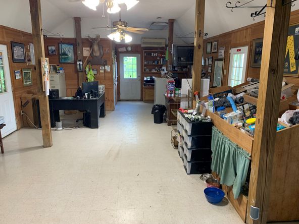 Treehouse Nursery: 3750 Thomas Sumter Hwy, Dalzell, SC 29040